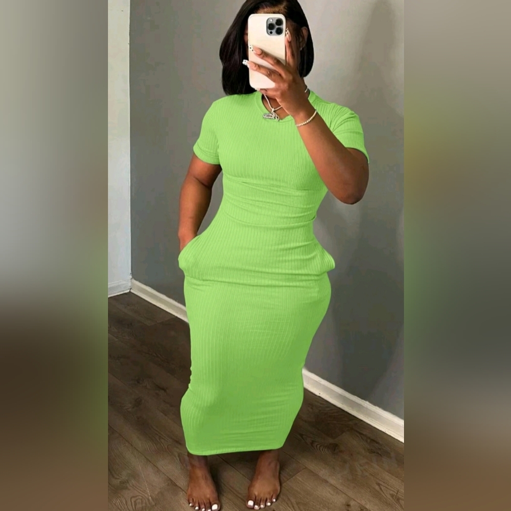 Bodycon Maxi dress with pockets size 20w
